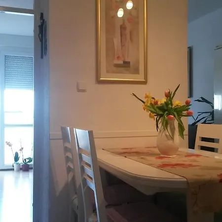 아파트 Trstenik 스플리트